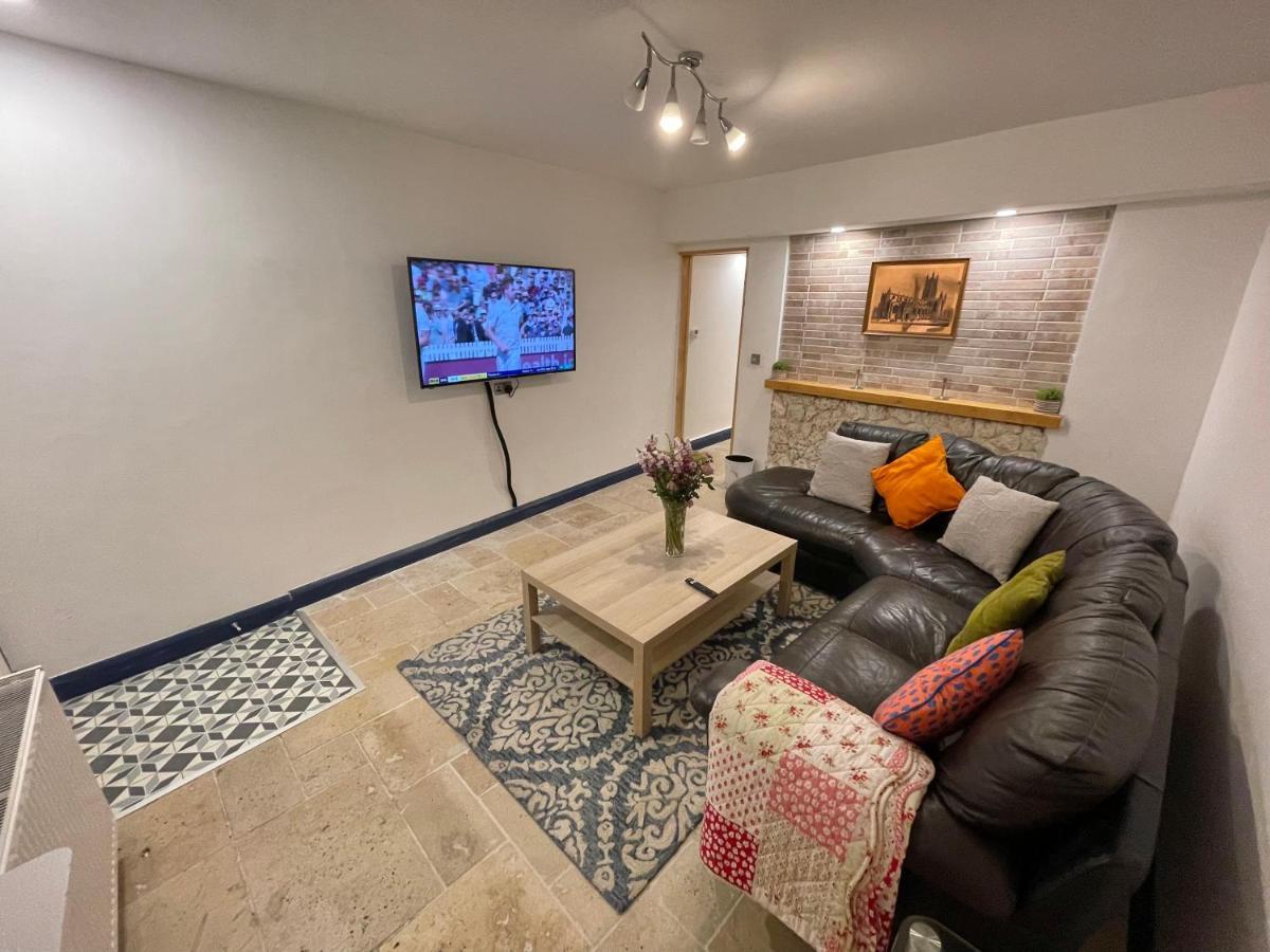 Holiday home 2 Bedroom Center *